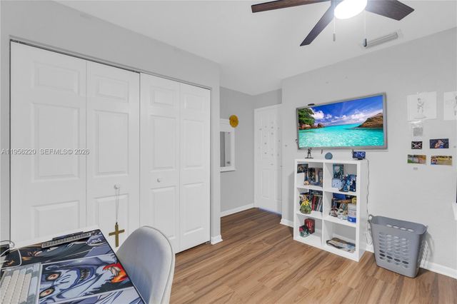 12541 SW 11th Ct, Davie, FL 33325