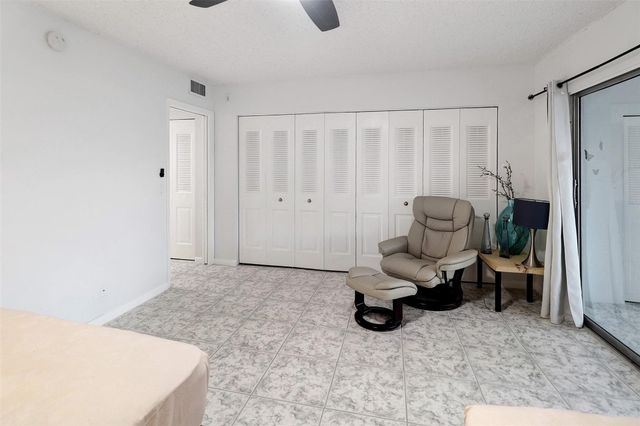 1116 Cambridge E, Deerfield Beach, FL 33442