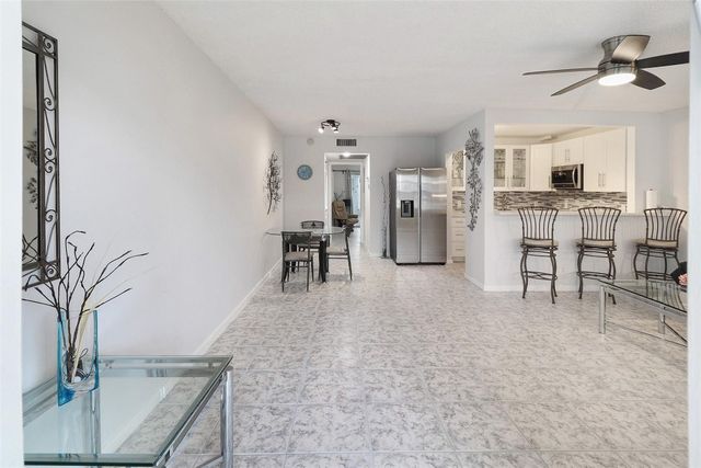 1116 Cambridge E, Deerfield Beach, FL 33442