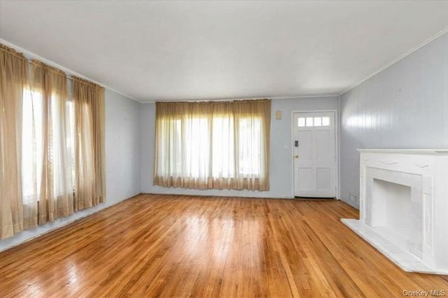 328 Glen Road, West Hempstead, NY 11552