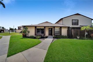 719 SE 12th AVE # 106, Cape Coral, FL 33990