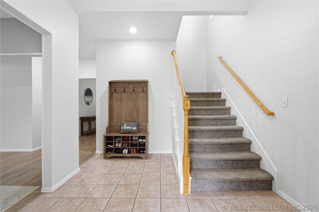 4417 W Elgin Street, Broken Arrow, OK 74012