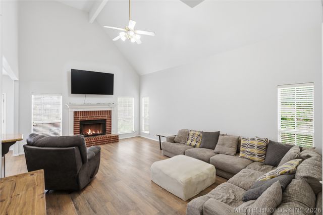 4417 W Elgin Street, Broken Arrow, OK 74012