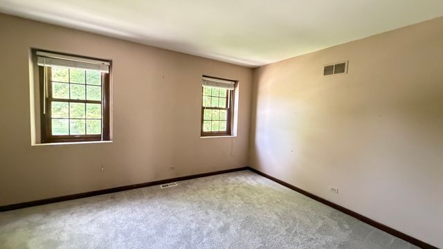 2418 Flambeau Drive, Naperville, IL 60564