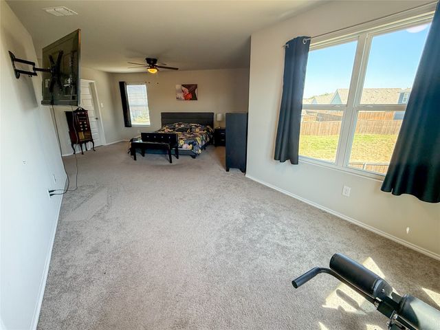 604 Mayfield Drive, Cleburne, TX 76031