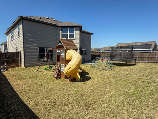 604 Mayfield Drive, Cleburne, TX 76031