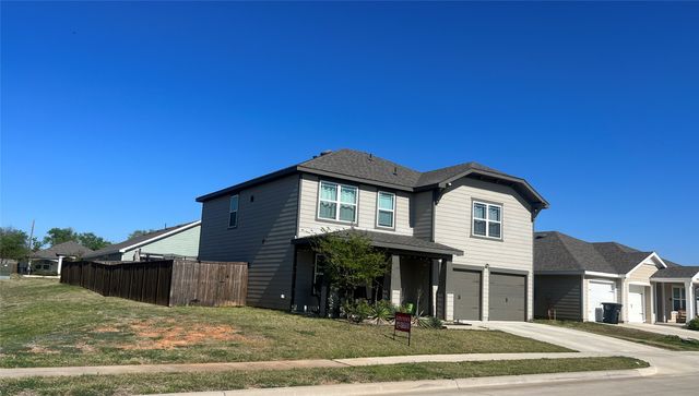 604 Mayfield Drive, Cleburne, TX 76031