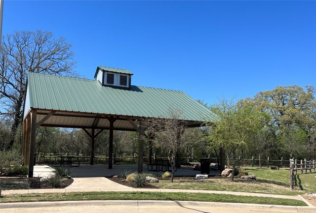 604 Mayfield Drive, Cleburne, TX 76031