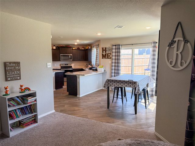 604 Mayfield Drive, Cleburne, TX 76031