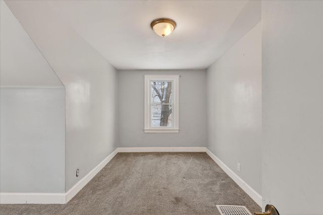 2520 5th Street, Muskegon Heights, MI 49444