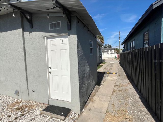 2510 W MAIN STREET, Tampa, FL 33607