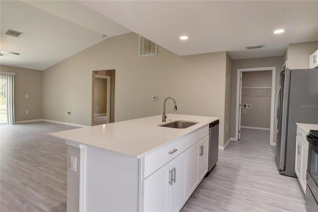 3718 DONAHUE AVENUE, North Port, FL 34288