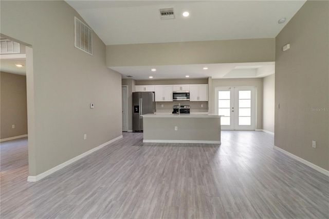 3718 DONAHUE AVENUE, North Port, FL 34288