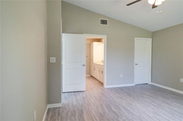 3718 DONAHUE AVENUE, North Port, FL 34288