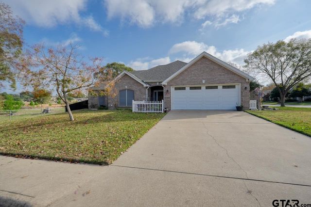 1724 Heritage Drive, Mineola, TX 75773