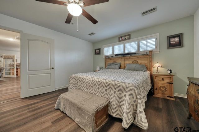 1724 Heritage Drive, Mineola, TX 75773