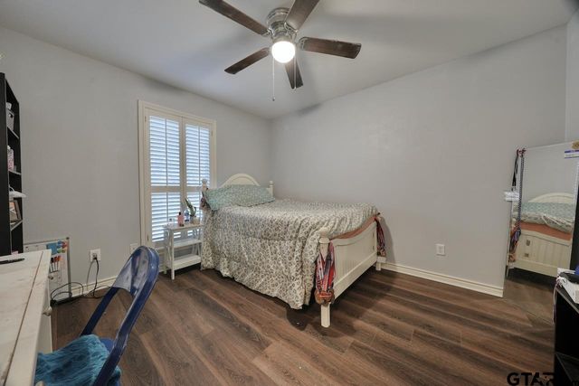 1724 Heritage Drive, Mineola, TX 75773