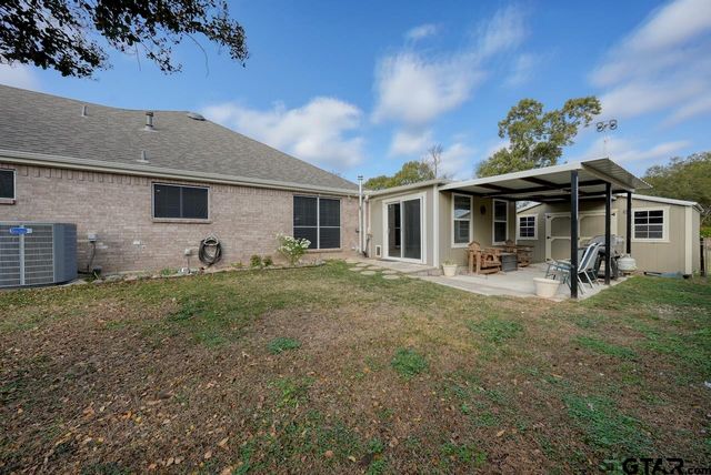 1724 Heritage Drive, Mineola, TX 75773