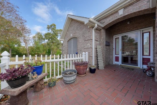 1724 Heritage Drive, Mineola, TX 75773