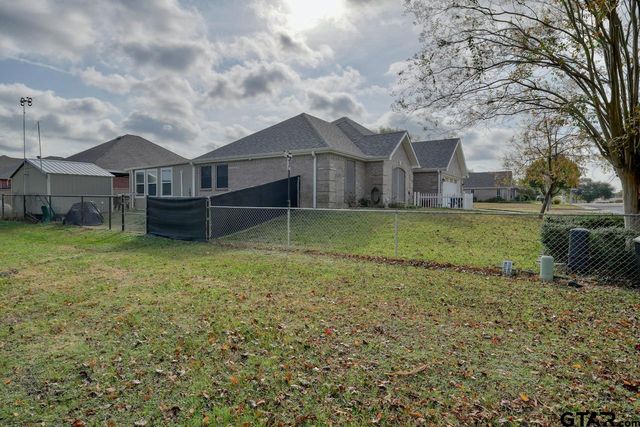 1724 Heritage Drive, Mineola, TX 75773