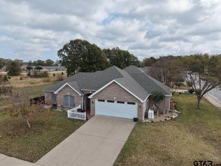 1724 Heritage Drive, Mineola, TX 75773