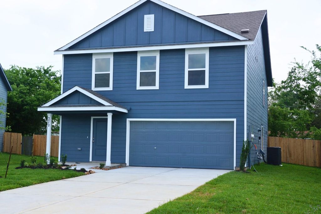 272 Laura Leigh Lane, Angleton, TX 77515