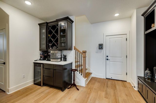 217 Arrowhead Drive, Lake Jackson, TX 77566