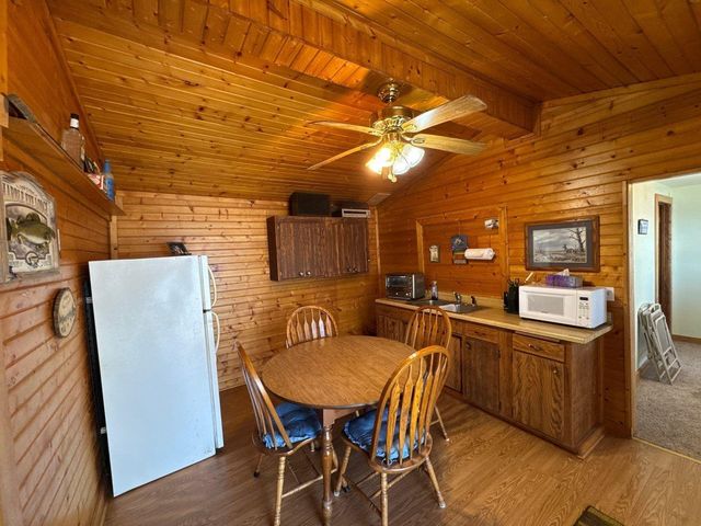 17436 Gary Trail 27, Faribault, MN 55021