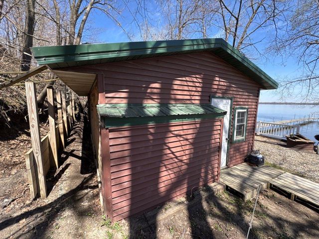 17436 Gary Trail 27, Faribault, MN 55021