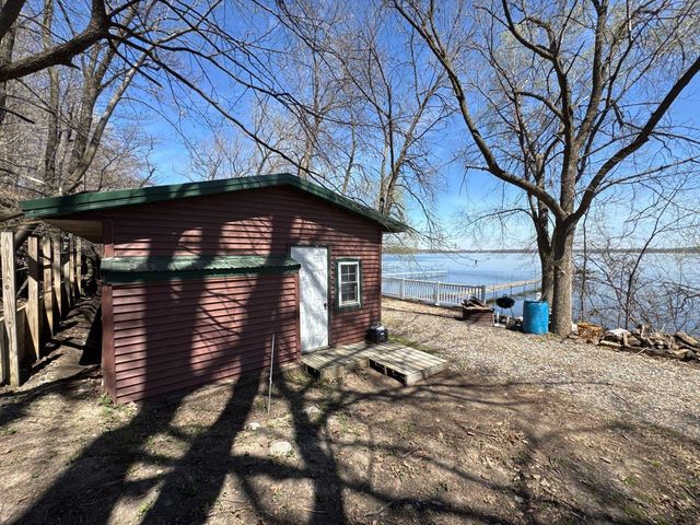 17436 Gary Trail 27, Faribault, MN 55021