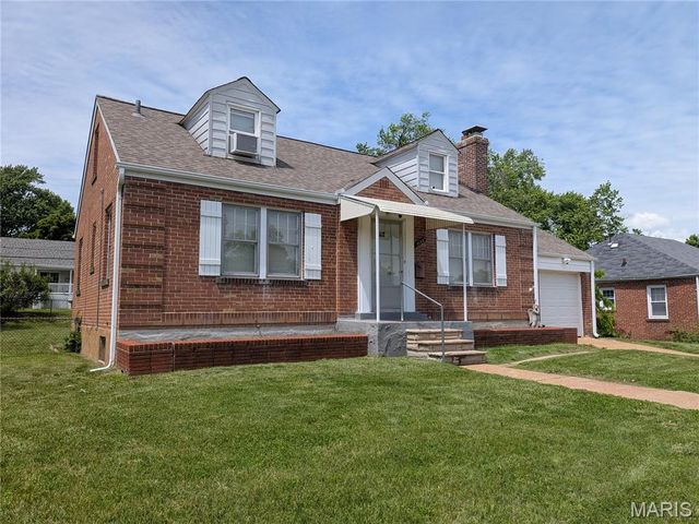 9133 Overton Drive, St Louis, MO 63123