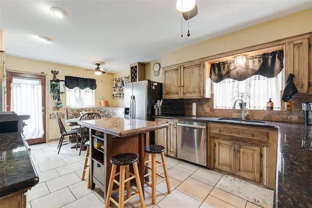 700 NW 39th Street, Oklahoma City, OK 73118