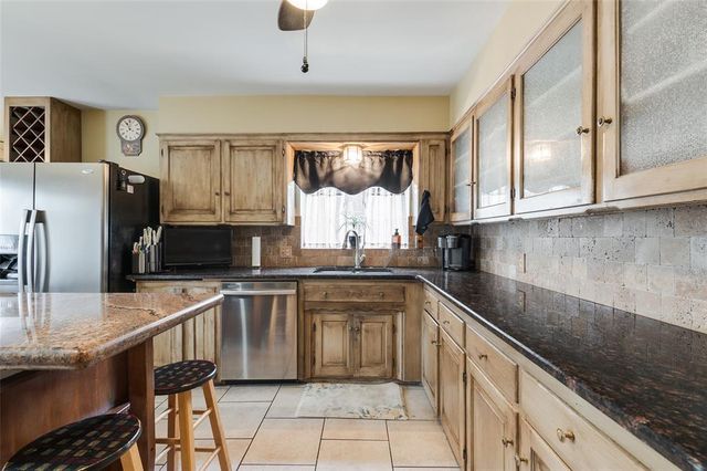 700 NW 39th Street, Oklahoma City, OK 73118