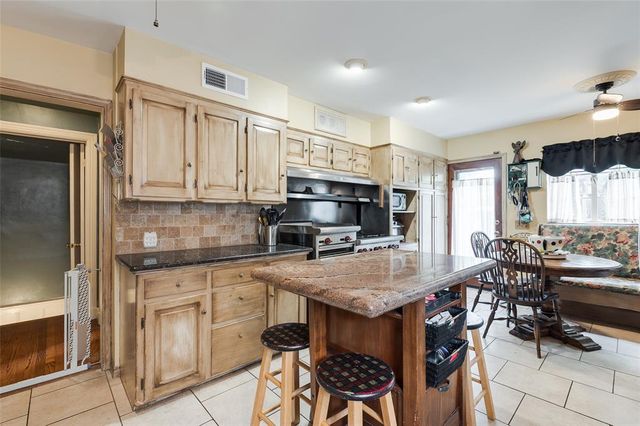 700 NW 39th Street, Oklahoma City, OK 73118