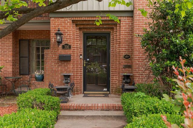 700 NW 39th Street, Oklahoma City, OK 73118