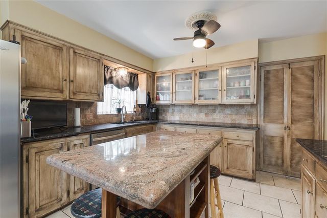 700 NW 39th Street, Oklahoma City, OK 73118