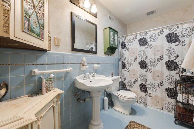 700 NW 39th Street, Oklahoma City, OK 73118