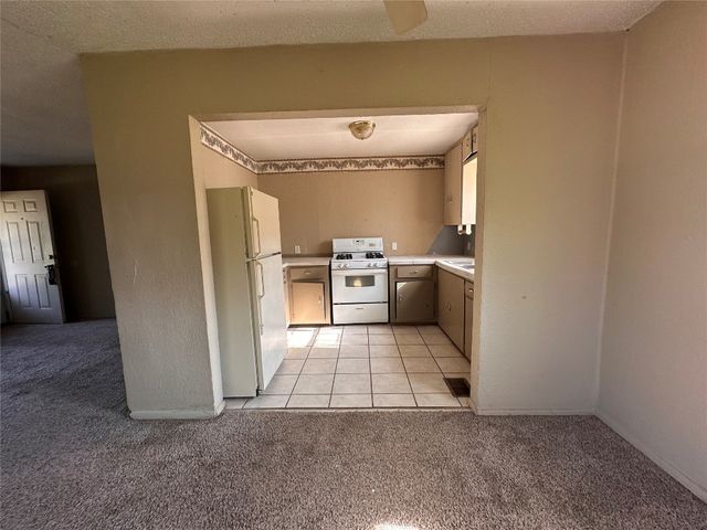 2305 Doris Drive, Del City, OK 73115