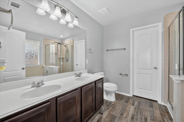 925 Bee Creek Lane, Fort Worth, TX 76120