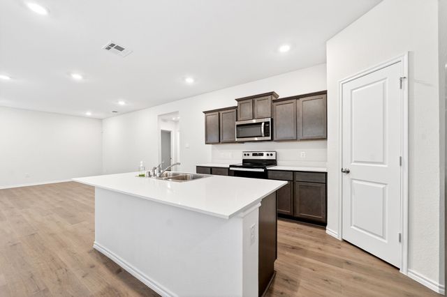 2108 Bailer Way, Royse City, TX 75189