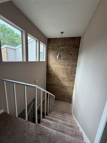 2714 Creek Wood Court, Carrollton, TX 75006