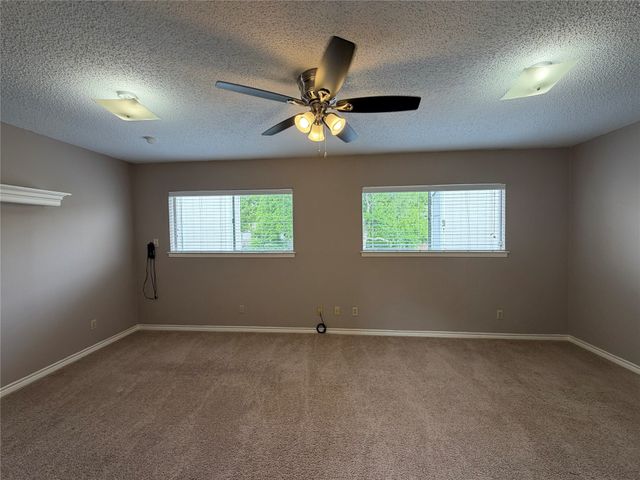 2714 Creek Wood Court, Carrollton, TX 75006