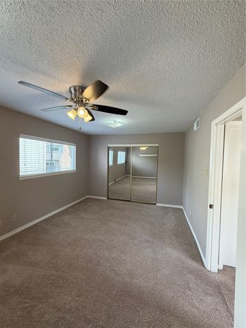 2714 Creek Wood Court, Carrollton, TX 75006