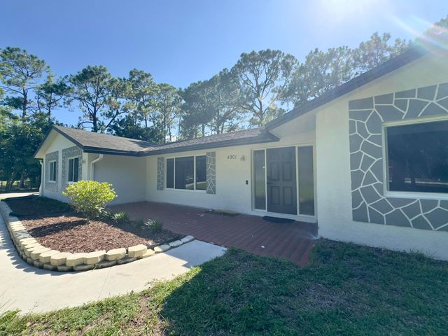 4901 N 129th Ave Avenue N, The Acreage, FL 33411