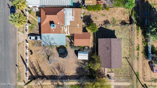 711 E 3RD Street, Douglas, AZ 85607