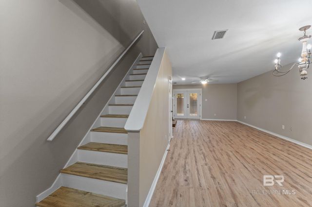 9 Summer Oaks Drive, Daphne, AL 36526