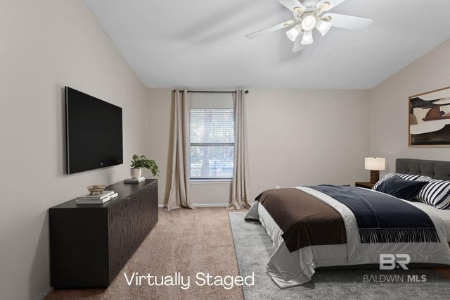 9 Summer Oaks Drive, Daphne, AL 36526