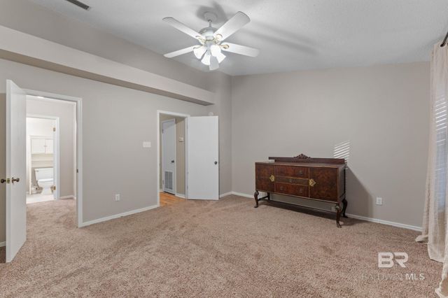 9 Summer Oaks Drive, Daphne, AL 36526