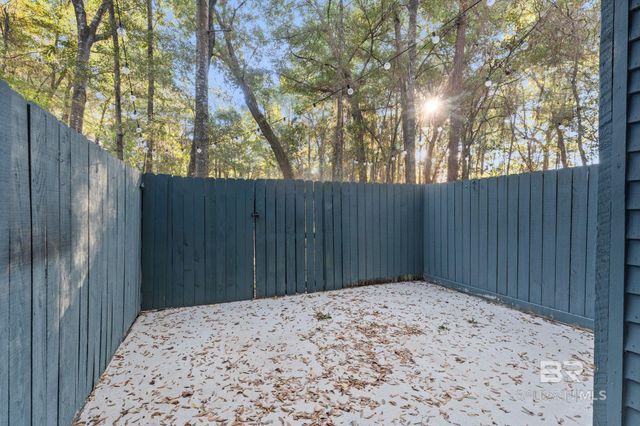 9 Summer Oaks Drive, Daphne, AL 36526