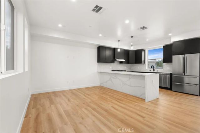 11408 W Calvert Street, North Hollywood, CA 91606